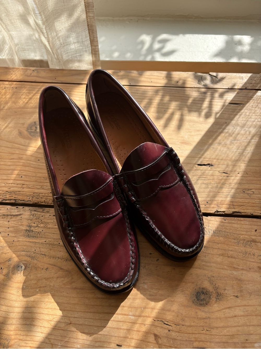 Men's Leather Penny Loafer in Burgundy - Picture 3 of 11
